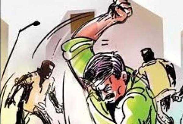 बैतूल में भीड़ ने गौ तस्करी के आरोप में की एक शख्स की पिटाई